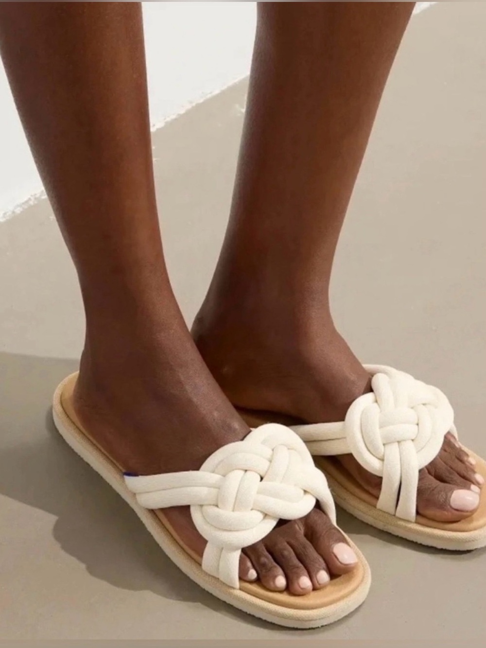 NEW Rothy's The Summer Sandal in White Sand